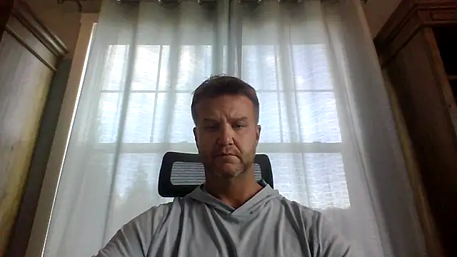 Snapshot of 45andfit1 chatting on October 2025 01:48:02 PM 45andfit1 online show from October 2025 01:48:02 PM