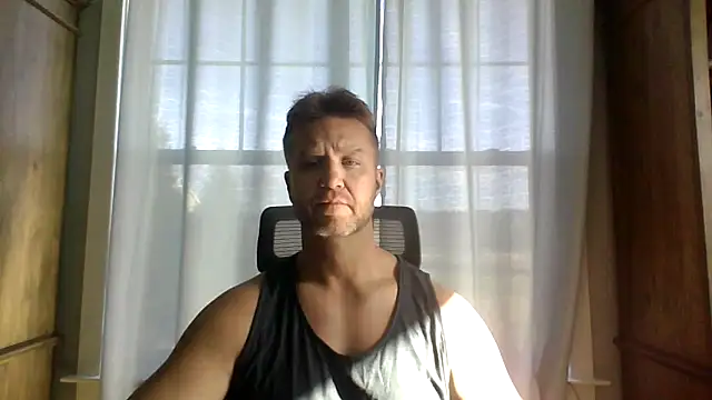 Snapshot of 45andfit1 chatting on November 2025 03:00:02 PM 45andfit1 online show from November 2025 03:00:02 PM