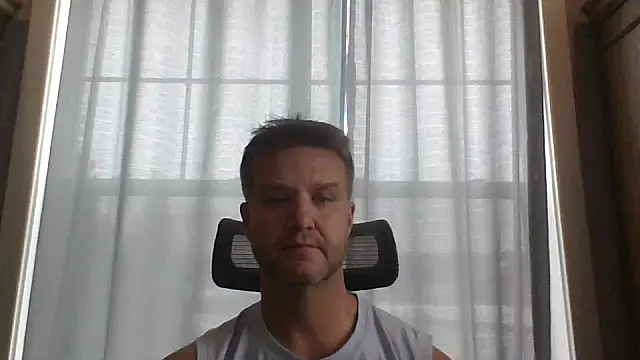 Snapshot of 45andfit1 chatting on December 2025 02:25:02 PM 45andfit1 online show from December 2025 02:25:02 PM