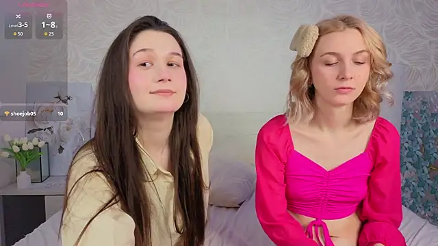 Snapshot of betweenUse chatting on November 2025 03:18:02 AM betweenUse online show from November 2025 03:18:02 AM