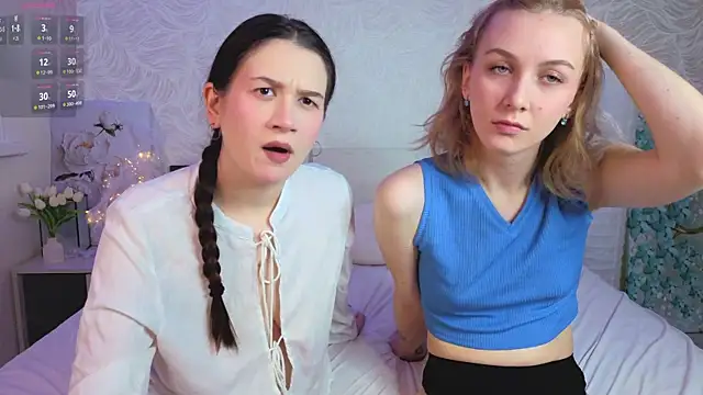 Snapshot of betweenUse chatting on November 2025 03:05:01 AM betweenUse online show from November 2025 03:05:01 AM