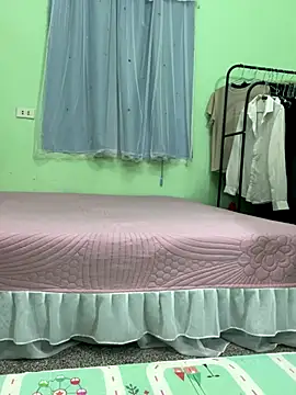 Snapshot of Star_fruit chatting on November 2025 12:28:02 PM Star fruit online show from November 2025 12:28:02 PM