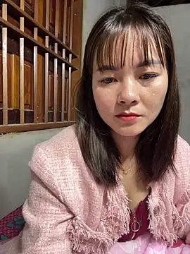 Snapshot of Star_fruit chatting on November 2025 09:25:01 PM Star fruit online show from November 2025 09:25:01 PM