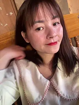 Snapshot of Star_fruit chatting on November 2025 08:44:01 AM Star fruit online show from November 2025 08:44:01 AM