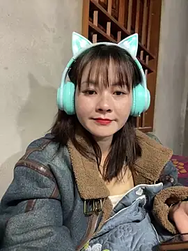 Snapshot of Star_fruit chatting on November 2025 01:11:01 PM Star fruit online show from November 2025 01:11:01 PM