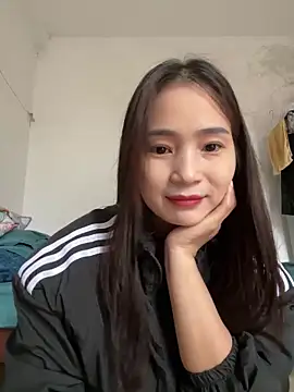 Snapshot of Pig_pig11 chatting on November 2025 03:42:02 AM Pig pig11 online show from November 2025 03:42:02 AM