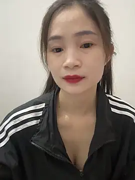 Snapshot of Pig_pig11 chatting on November 2025 11:25:02 PM Pig pig11 online show from November 2025 11:25:02 PM