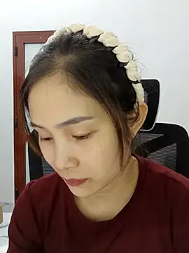 Snapshot of Pig_pig11 chatting on December 2025 12:32:01 PM Pig pig11 online show from December 2025 12:32:01 PM