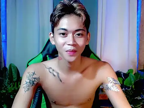 Snapshot of AsianCuteGuy21 chatting on November 2025 08:13:02 AM AsianCuteGuy21 online show from November 2025 08:13:02 AM