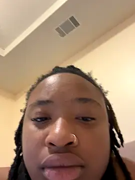 queencarameldrop online show from October 2025 11:28:01 AM