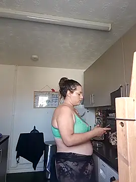 Snapshot of BubblesLovexox chatting on November 2025 01:35:02 PM BubblesLovexox online show from November 2025 01:35:02 PM