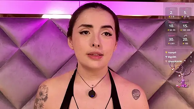 Snapshot of _giggy_2 chatting on November 2025 11:43:02 AM giggy 2 online show from November 2025 11:43:02 AM