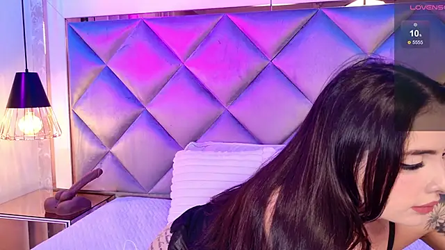 Snapshot of _giggy_2 chatting on November 2025 11:47:02 AM giggy 2 online show from November 2025 11:47:02 AM