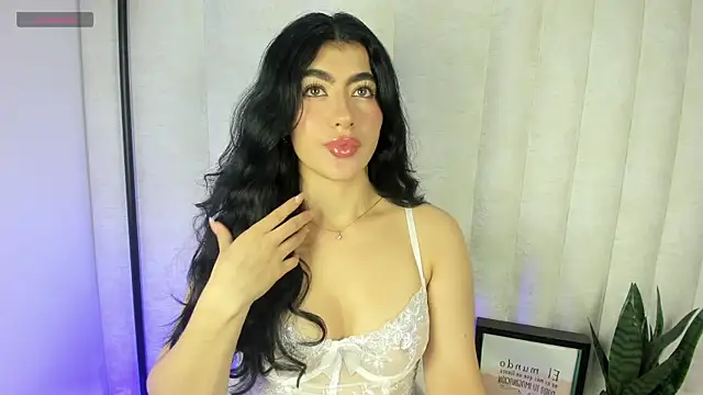 Emii rous online show from November 2025 09:03:02 PM