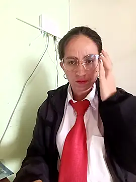 Snapshot of Valentina--1 chatting on November 2025 02:49:02 PM Valentina--1 online show from November 2025 02:49:02 PM