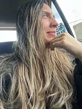 Snapshot of sarah_honey__ chatting on November 2025 02:49:01 PM sarah honey online show from November 2025 02:49:01 PM