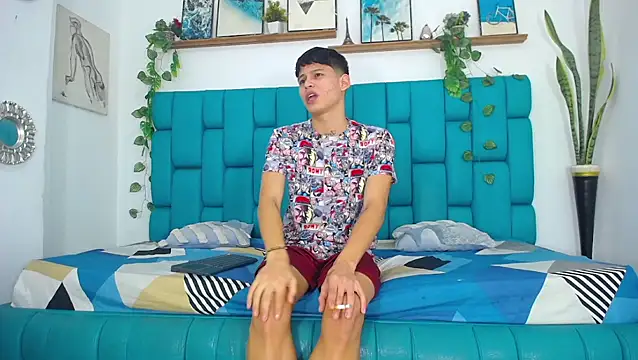 Snapshot of Hot_Boys_Latinos_X chatting on November 2025 05:07:01 PM Hot Boys Latinos X online show from November 2025 05:07:01 PM