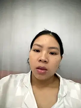 Milk xx online show from November 2025 02:51:02 PM