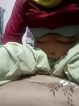 Snapshot of Best_couple2001 chatting on October 2025 04:02:02 PM Best couple2001 online show from October 2025 04:02:02 PM