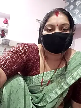 Snapshot of Best_couple2001 chatting on November 2025 06:58:02 AM Best couple2001 online show from November 2025 06:58:02 AM