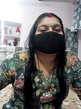 Snapshot of Best_couple2001 chatting on November 2025 06:35:01 AM Best couple2001 online show from November 2025 06:35:01 AM