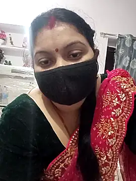 Snapshot of Best_couple2001 chatting on November 2025 06:46:01 AM Best couple2001 online show from November 2025 06:46:01 AM