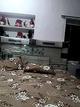 Snapshot of Best_couple2001 chatting on November 2025 07:08:01 AM Best couple2001 online show from November 2025 07:08:01 AM