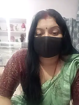 Snapshot of Best_couple2001 chatting on November 2025 06:35:01 AM Best couple2001 online show from November 2025 06:35:01 AM