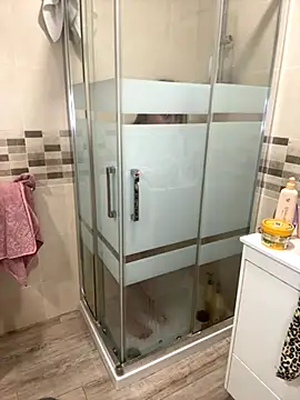 Snapshot of baarbiie chatting on November 2025 11:43:02 AM baarbiie online show from November 2025 11:43:02 AM