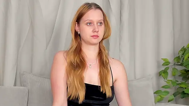 Snapshot of Charil_Wilson chatting on November 2025 04:23:02 AM Charil Wilson online show from November 2025 04:23:02 AM