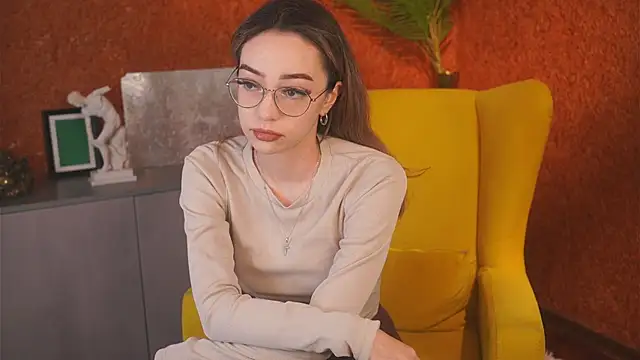 Snapshot of DeiraCharson chatting on October 2025 04:04:02 AM DeiraCharson online show from October 2025 04:04:02 AM