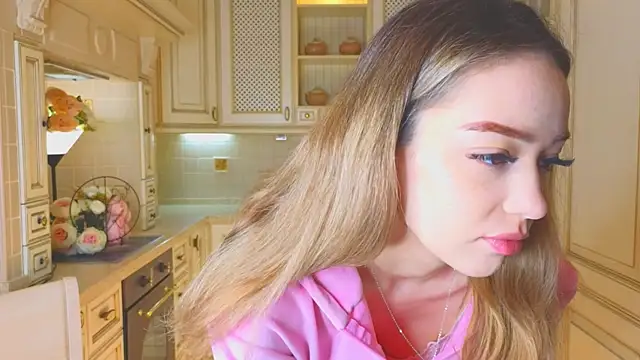 Snapshot of DeiraCharson chatting on November 2025 03:06:02 AM DeiraCharson online show from November 2025 03:06:02 AM