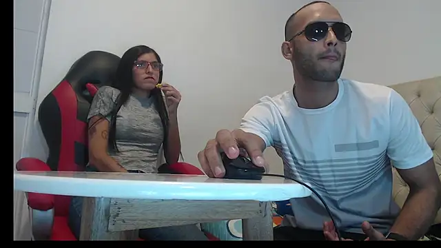 Snapshot of Giselle_Max chatting on October 2025 01:36:03 PM Giselle Max online show from October 2025 01:36:03 PM