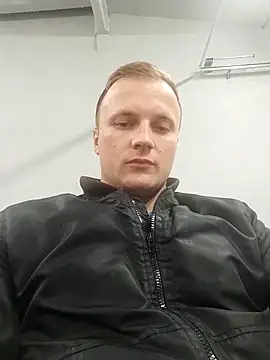 Snapshot of BevonFuller chatting on October 2025 01:36:03 PM BevonFuller online show from October 2025 01:36:03 PM