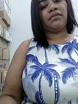 Snapshot of lovecarolyne chatting on October 2025 02:54:01 PM lovecarolyne online show from October 2025 02:54:01 PM