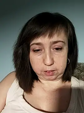 Snapshot of MaryKiki5619 chatting on November 2025 07:39:02 PM MaryKiki5619 online show from November 2025 07:39:02 PM