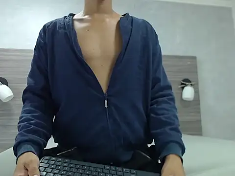 Snapshot of wiltom_ chatting on November 2025 03:50:02 AM wiltom online show from November 2025 03:50:02 AM