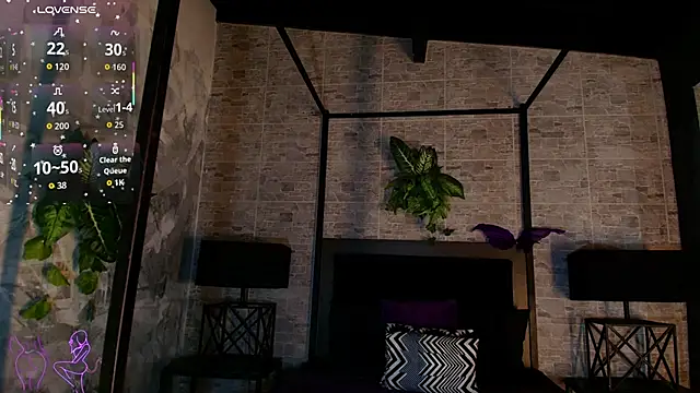 Snapshot of Natasha_Dior chatting on November 2025 12:39:02 PM Natasha Dior online show from November 2025 12:39:02 PM