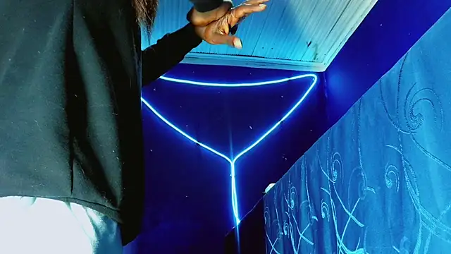 Snapshot of Kloe_cardashan chatting on October 2025 07:32:01 AM Kloe cardashan online show from October 2025 07:32:01 AM