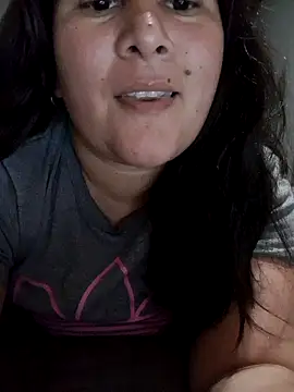 Clara Arg online show from October 2025 12:07:02 AM