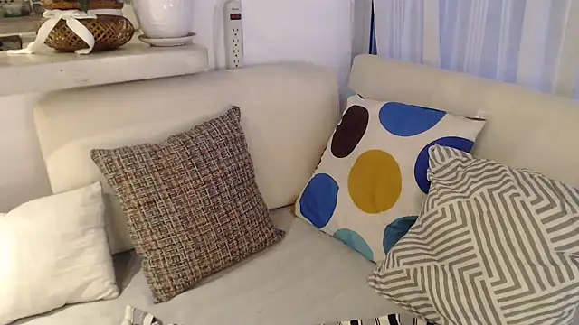 Nube Azul1 online show from November 2025 10:48:01 PM