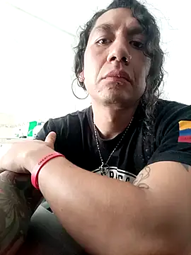 ErosyVenus69 online show from December 2025 06:23:01 PM