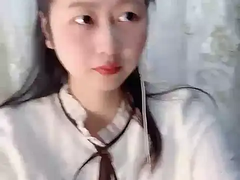 Snapshot of nuannuan35593 chatting on October 2025 11:45:02 AM nuannuan35593 online show from October 2025 11:45:02 AM