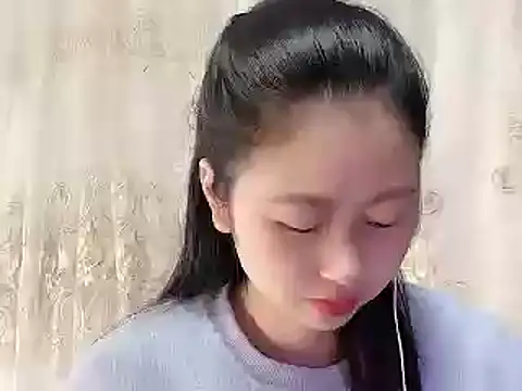 Snapshot of nuannuan35593 chatting on November 2025 12:14:02 PM nuannuan35593 online show from November 2025 12:14:02 PM