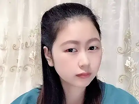 Snapshot of nuannuan35593 chatting on December 2025 11:52:01 AM nuannuan35593 online show from December 2025 11:52:01 AM