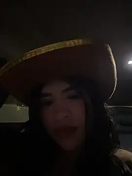 Tatishernandez online show from November 2025 02:46:02 AM