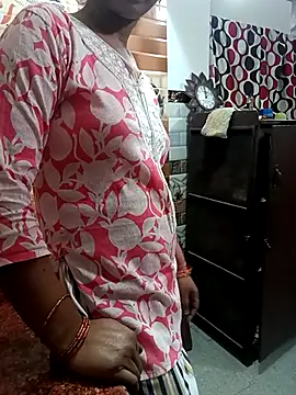 Janvi kapor online show from October 2025 06:26:02 AM