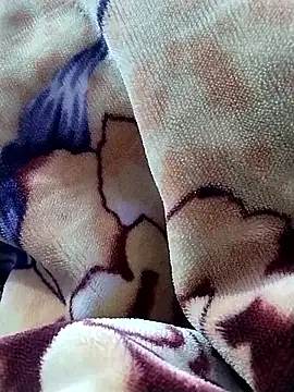 Snapshot of couple-open-enjoy chatting on November 2025 06:52:01 AM couple-open-enjoy online show from November 2025 06:52:01 AM