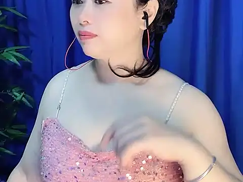 Snapshot of yaoyao22678 chatting on November 2025 02:01:02 AM yaoyao22678 online show from November 2025 02:01:02 AM