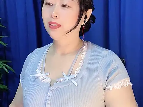 Snapshot of yaoyao22678 chatting on November 2025 12:54:02 AM yaoyao22678 online show from November 2025 12:54:02 AM